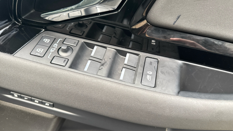 Land Rover Range Rover Evoque 2.0 D200 Edition 5dr Auto Diesel Hatchback